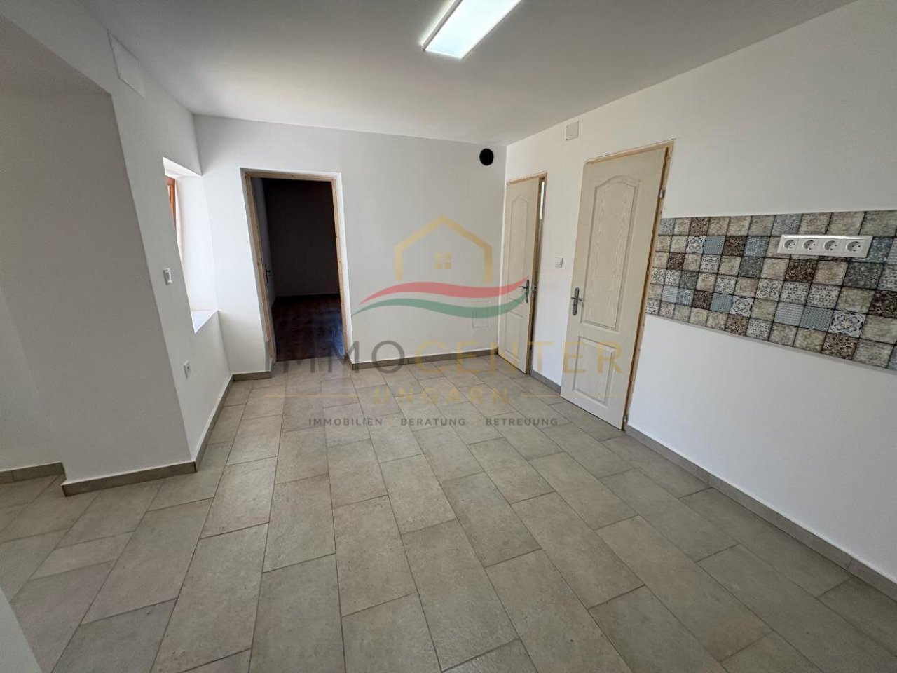 (BAA) Renovierter Bungalow in ruhiger, naturnaher Lage (KK0702)