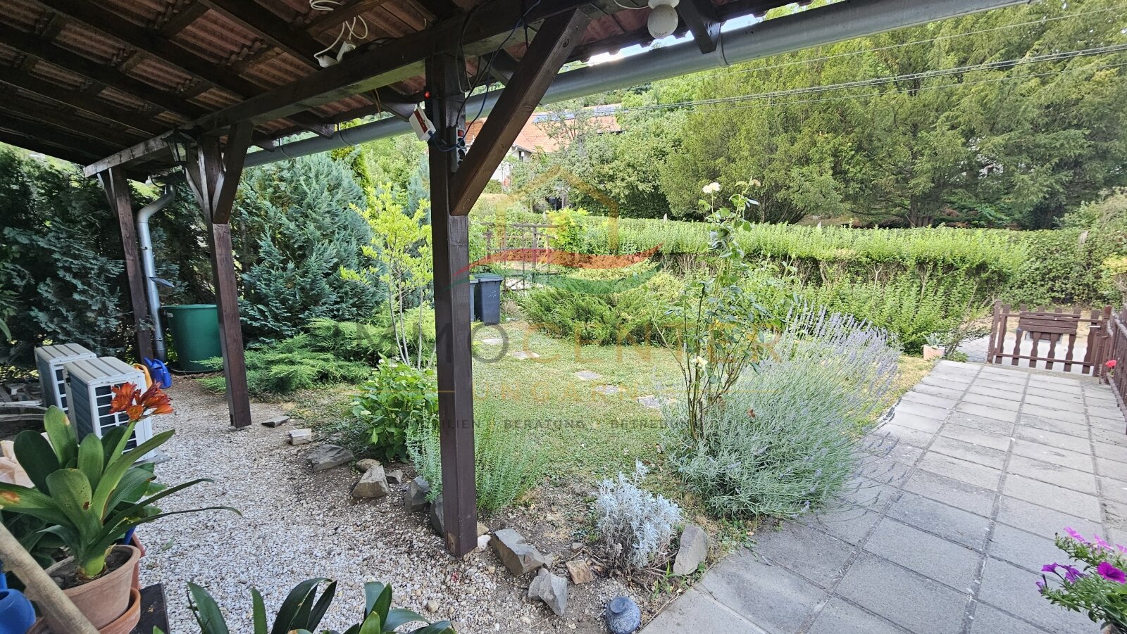 (AAA) Freistehendes Mehrgenerationenhaus in sehr guter Qualität (CM1128)