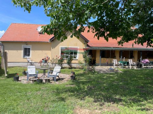 (BAA) Geräumiges Einfamilienhaus in der Nähe von Plattensee (PAUL98)