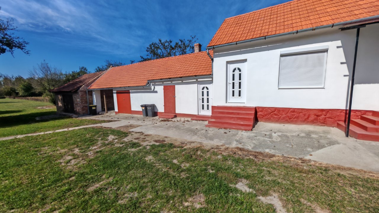 (BAA) Idyllisches Landhaus für komfortables Wohnen: Erstbezug nach Sanierung mit Gästezimmer (MW004-3)