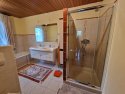 (BBB) Landhaus mit fantastischem Bauerngarten u. großem Grundstück ideal für Selbstversorger (CM033-3) — mester fürdőszoba