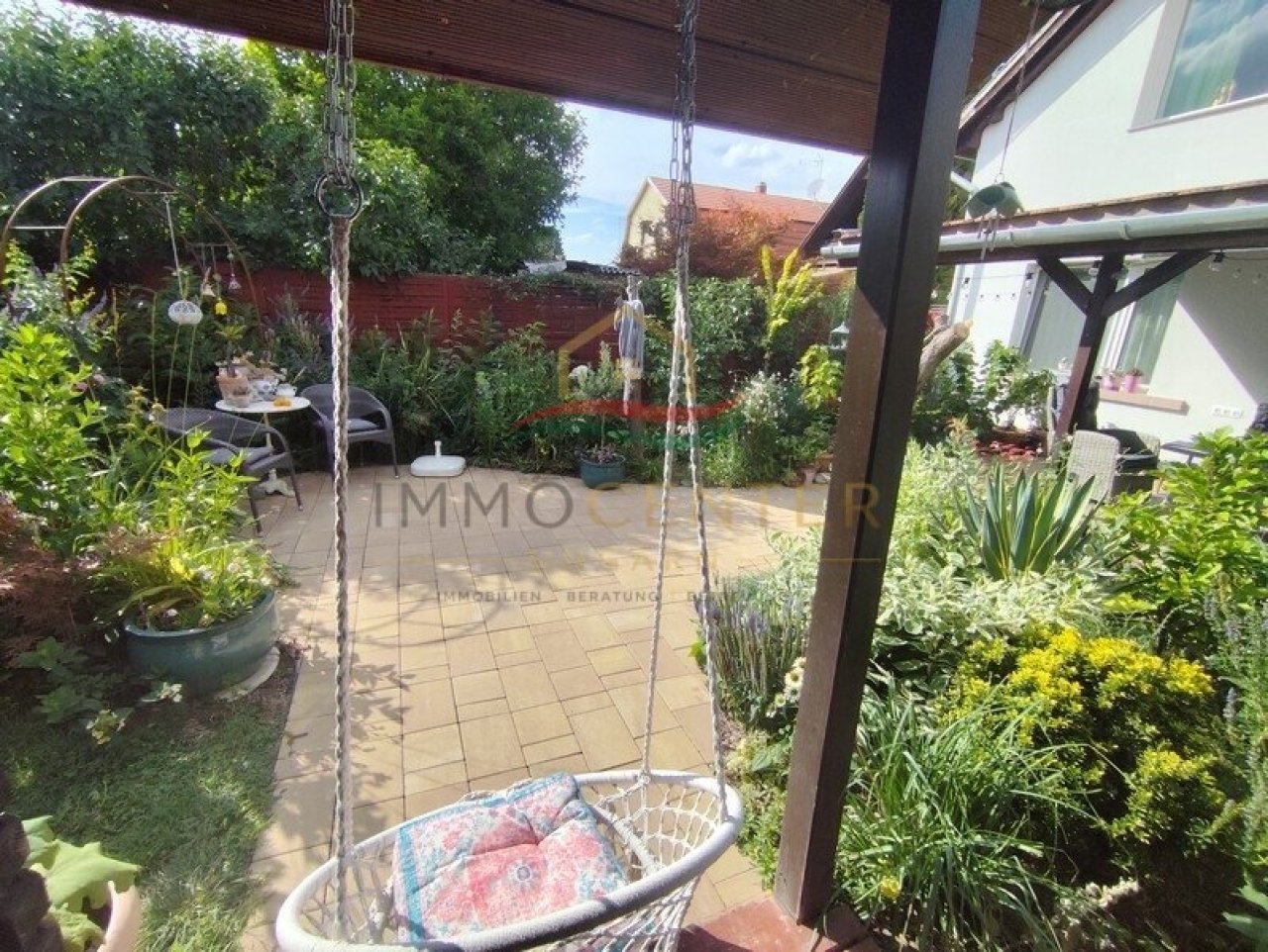 (AAA) 102 m² Wohnhaus nur 20 Meter von der Zátonyi-Donau entfernt (LUX001)
