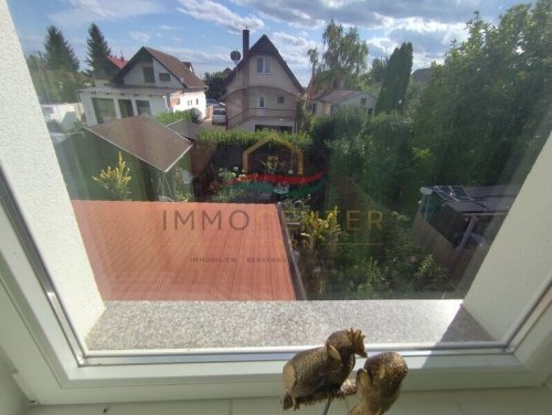 (AAA) 102 m² Wohnhaus nur 20 Meter von der Zátonyi-Donau entfernt (LUX001)