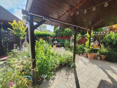 (AAA) 102 m² Wohnhaus nur 20 Meter von der Zátonyi-Donau entfernt (LUX001)