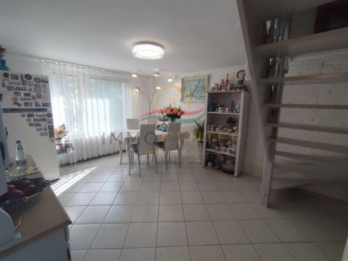 (AAA) 102 m² Wohnhaus nur 20 Meter von der Zátonyi-Donau entfernt (LUX001)