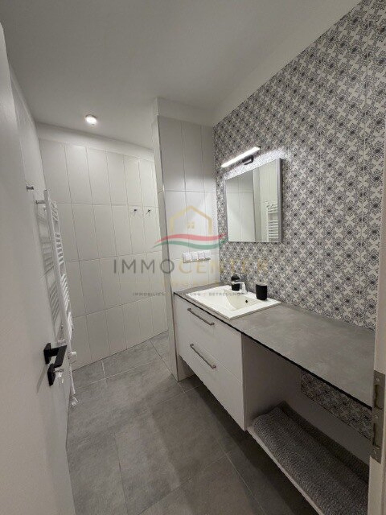 (AAB) Brandneue Premium-Wohnung am Hauptplatz der historischen Altstadt (KK0724)