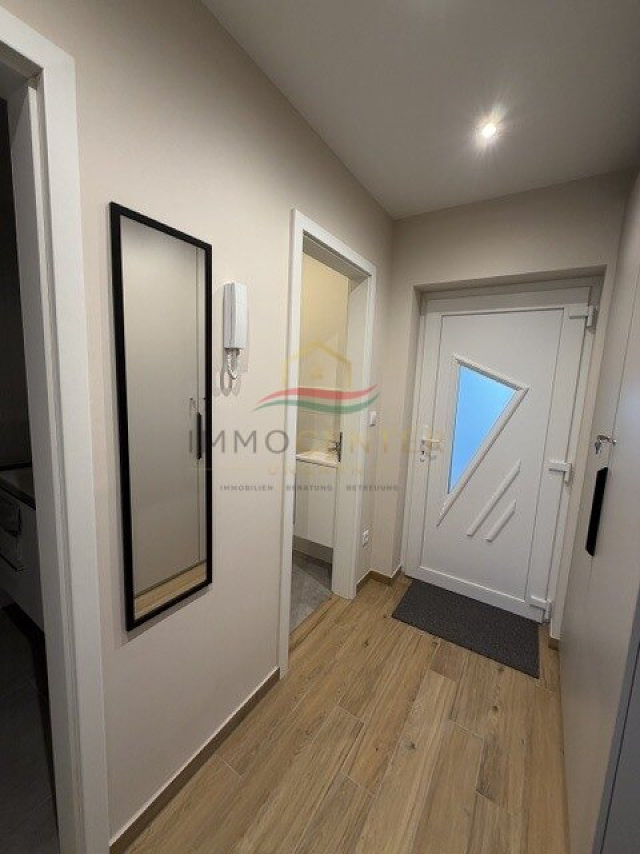 (AAB) Brandneue Premium-Wohnung am Hauptplatz der historischen Altstadt (KK0724)
