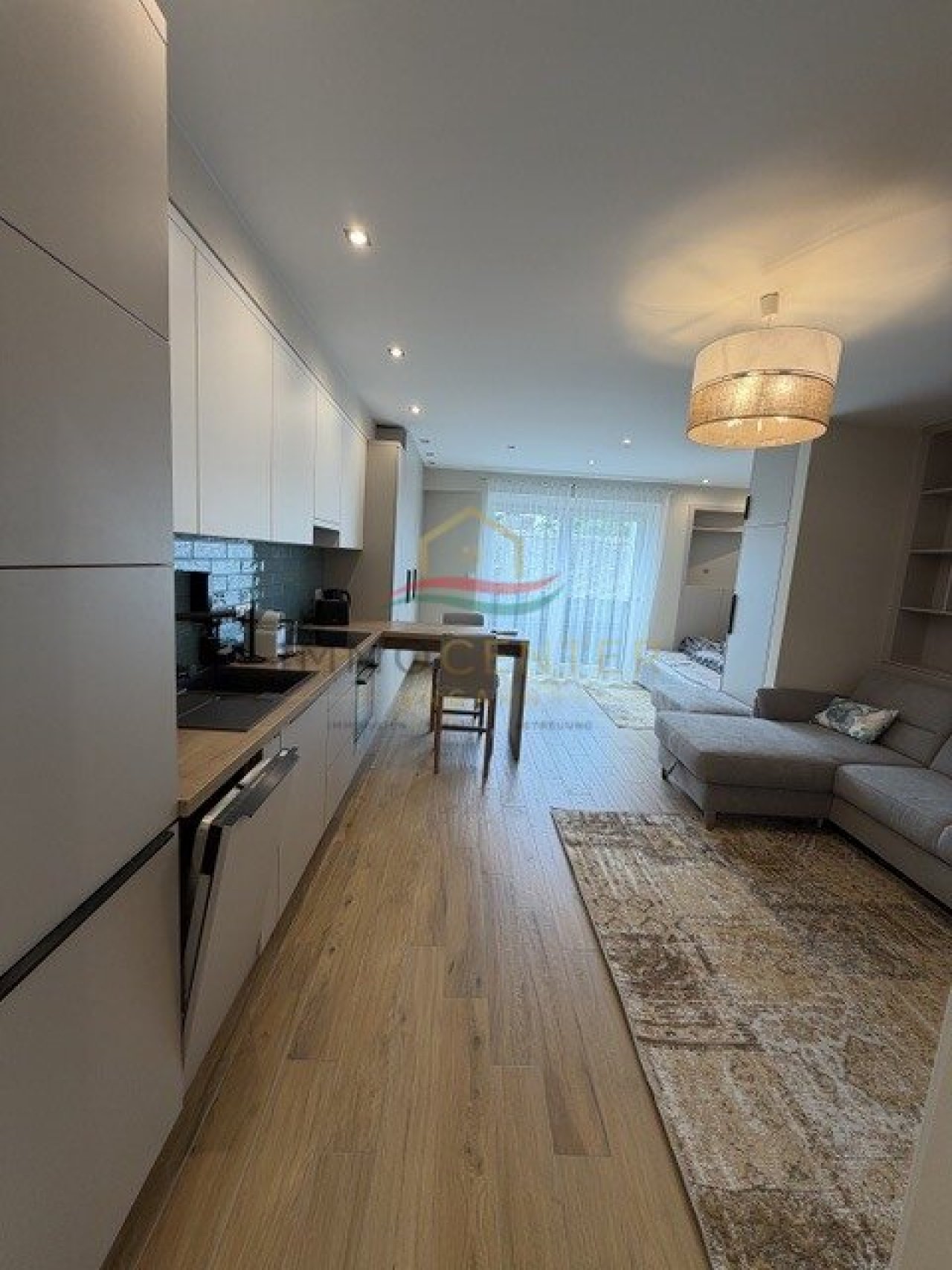 (AAB) Brandneue Premium-Wohnung am Hauptplatz der historischen Altstadt (KK0724)