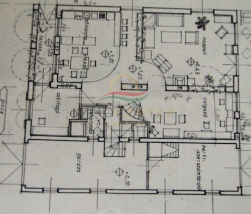 (BAA) Gepflegtes Familienhaus mit alpinem Charakter auf wunderschön eingewachsenem Grundstück (Lux008)