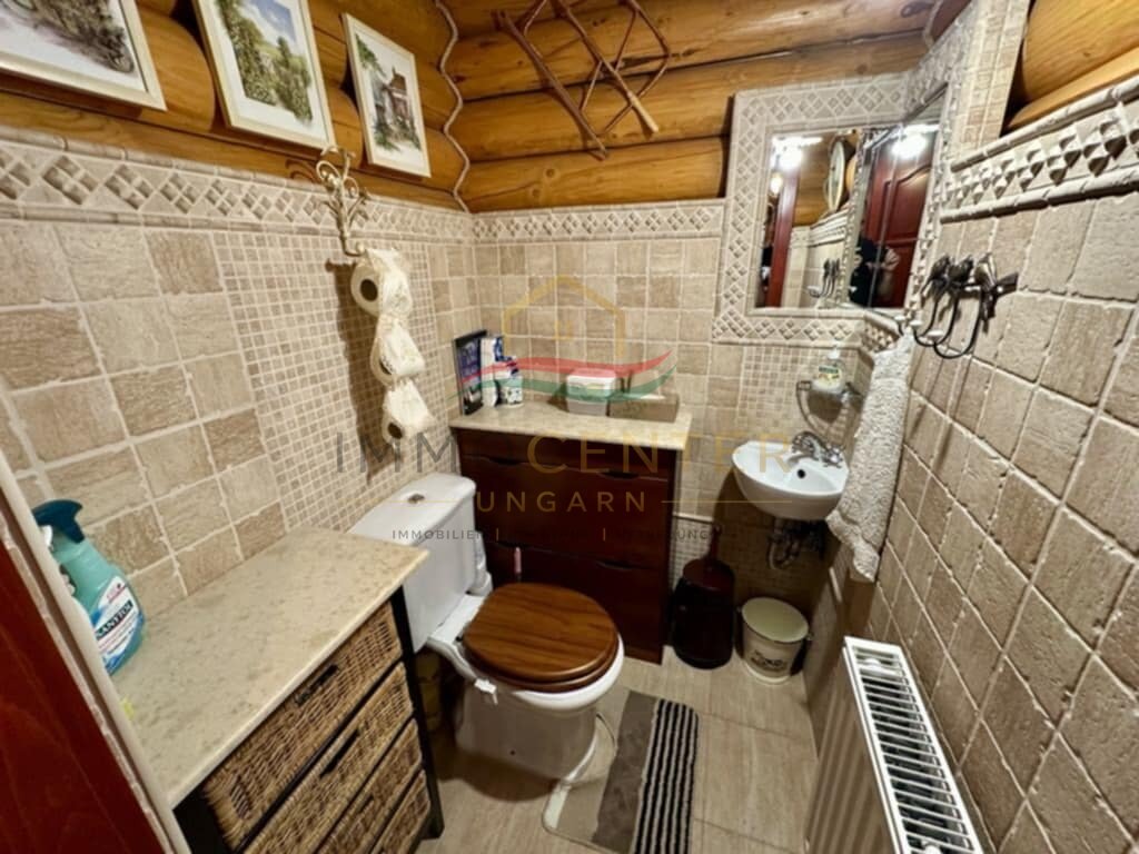 (BAA) Selbstversorger-Luxus-Blockhaus – Leben im Einklang mit der Natur!