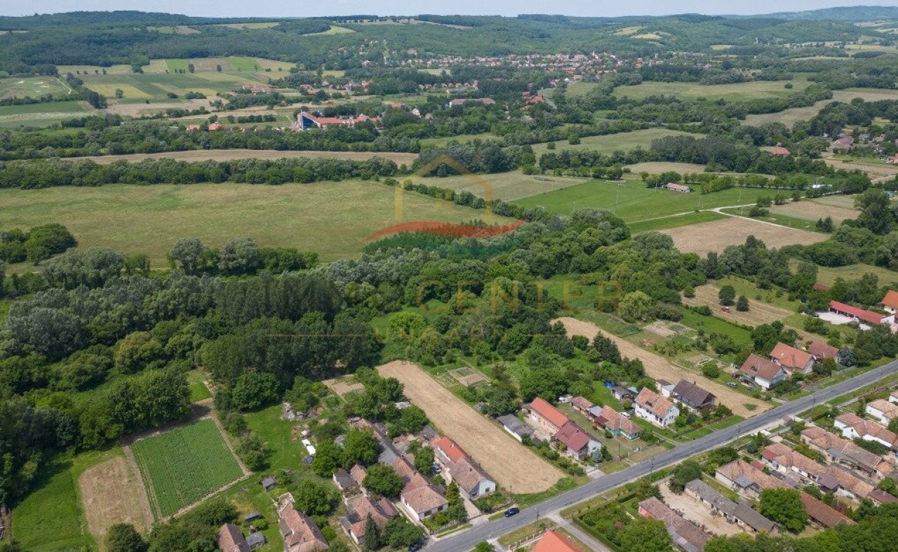 (B-A) Schönes Grundstück nahe Hévíz und Balaton, Abendsonne (77491)
