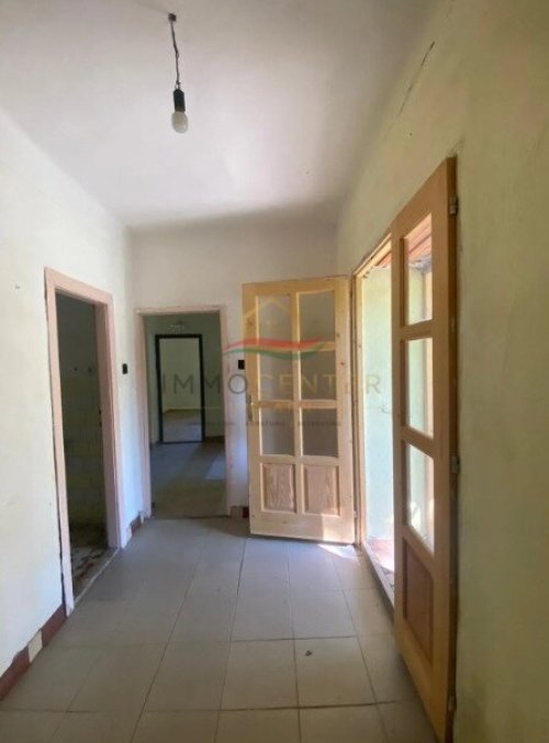 (BCA) Sanierungsbedürftiges Haus in Alleinlage (KK0703-2)