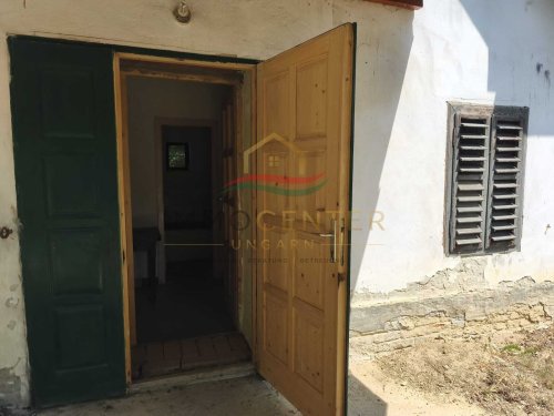 (BCA) Sanierungsbedürftiges Haus in Alleinlage (KK0703-2)