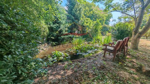 (BAA) Großzügiges Landhaus mit 4.044 m² Grundstück, Teich und zahlreichen Nebengebäuden (MW1028)