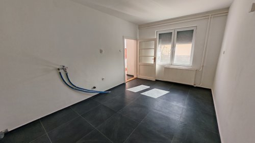 UNGARN: Idyllisches Landhaus für komfortables Wohnen: Erstbezug nach Sanierung mit Gästezimmer (MW004-E)
