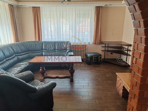 (BBA) Einfamilienhaus mit eigenem Fischteich, Pool und Werkstatt (Lux015)
