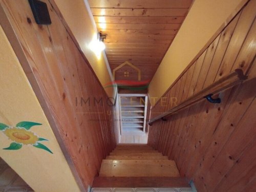 (BBA) Einfamilienhaus mit eigenem Fischteich, Pool und Werkstatt (Lux015)