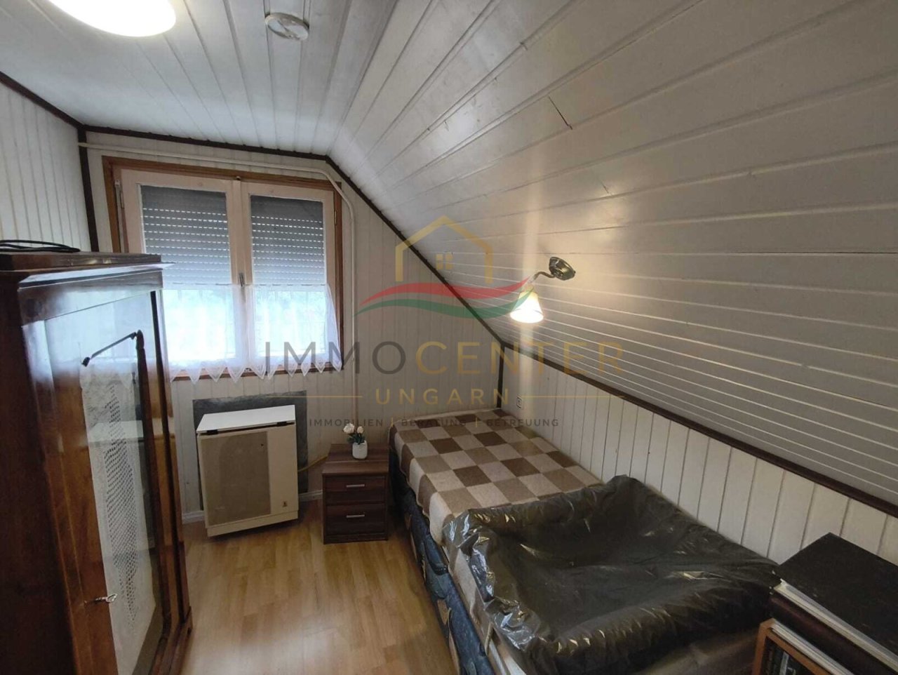 (AAA) Geräumiges Einfamilienhaus+ Einliegerwohnung in einer ruhigen, grünen Wohngegend (KK1981)