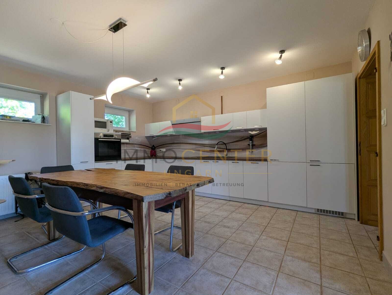 (BAA) Großzügiges Wohnhaus – bezugsfertig, komplett ausgestattet und ideal für Auswanderer (CM1239)