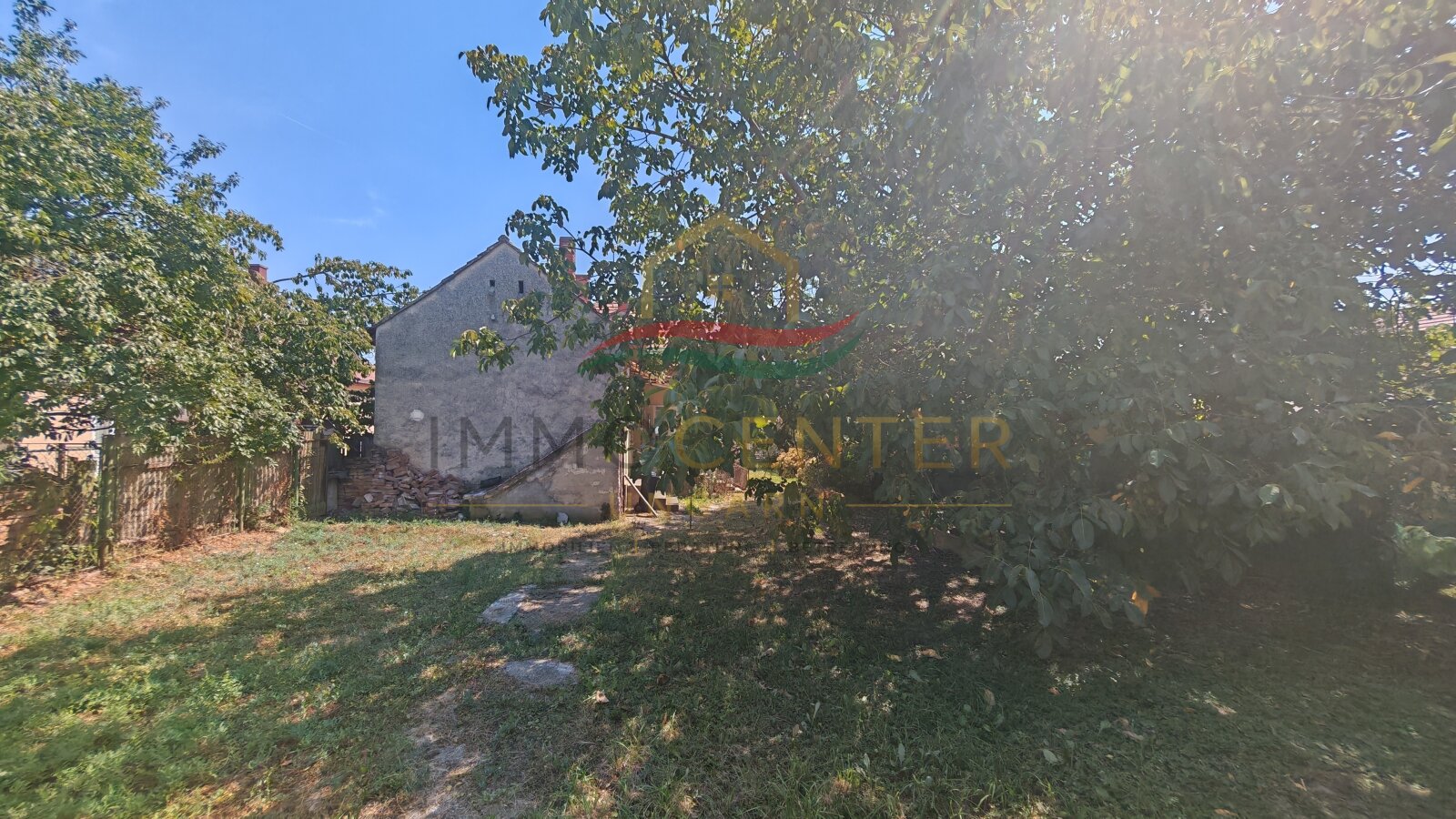 (BBA) Einfamilienhaus mit Nebengebäude zum fertig ausbauen (MW1029)