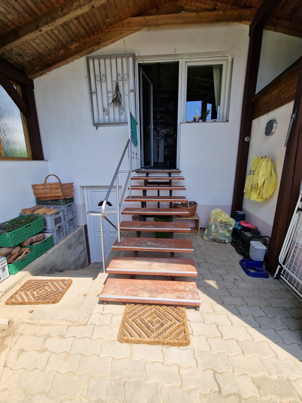 (AAB) Großes Landhaus mit Pool in ruhiger Lage bei Heviz (HCM306-4) — Küchenausgang Garten