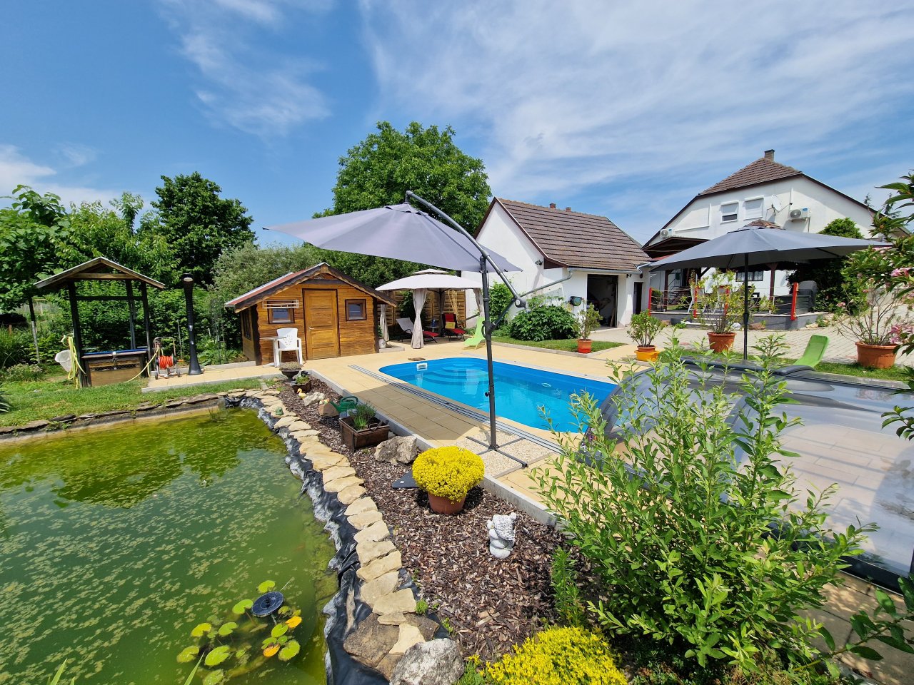 (AAB) Großes Landhaus mit Pool in ruhiger Lage bei Heviz (HCM306-4)