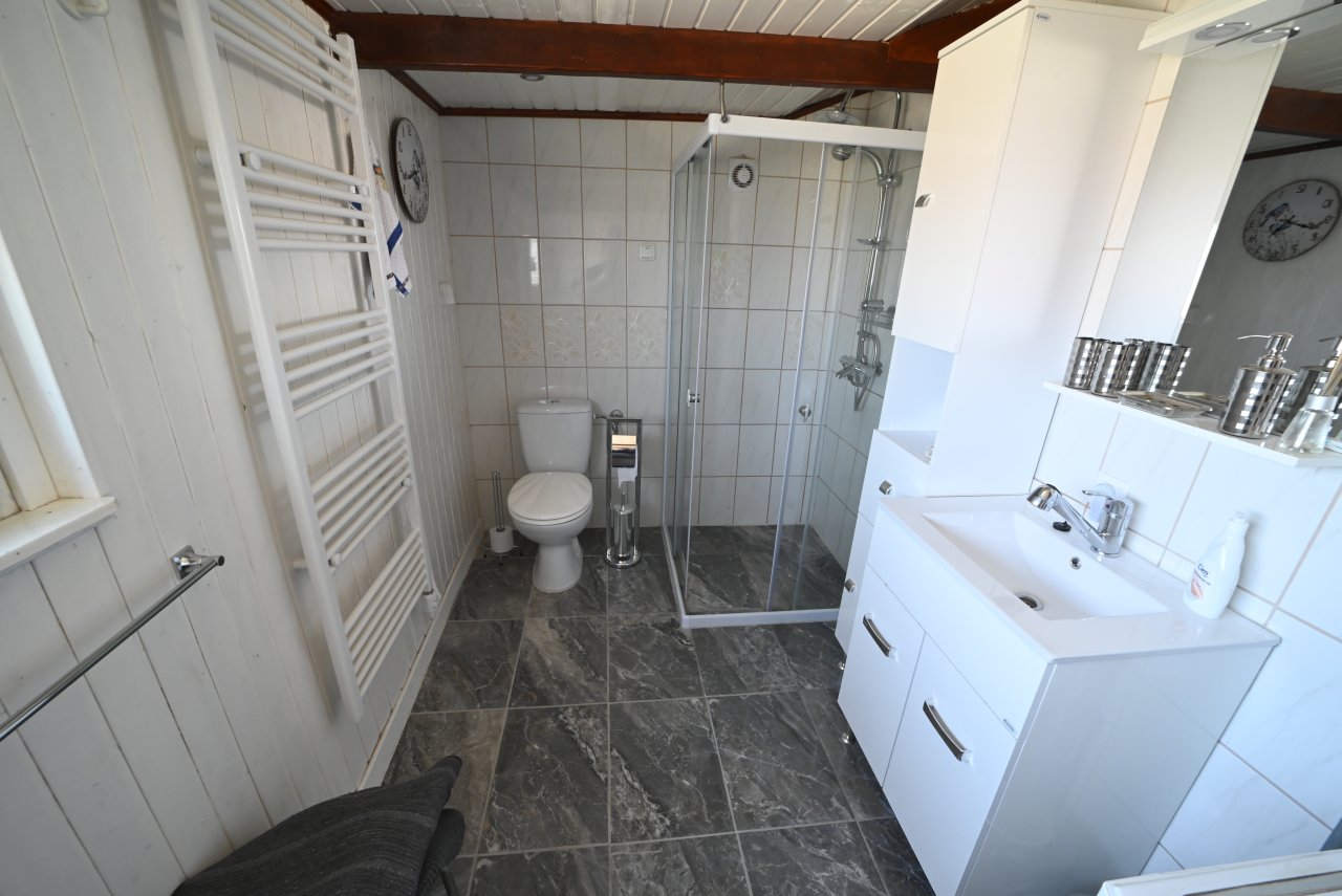 (BAB) Wunderschönes ungarisches Landhaus mit großem Grundstück und Pferdeboxen (HCM307-5) — apartamento de invitados
