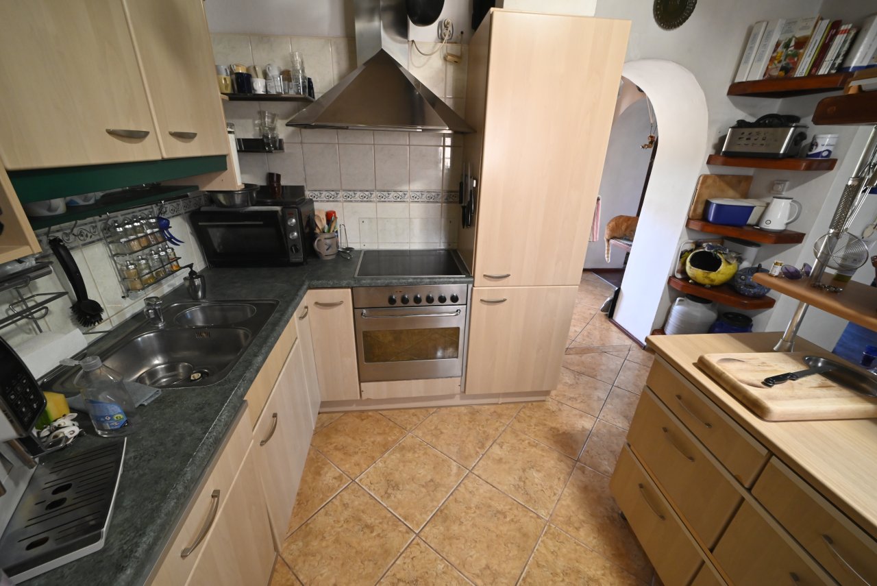 (BAB) Wunderschönes ungarisches Landhaus mit großem Grundstück und Pferdeboxen (HCM307-5) — sala