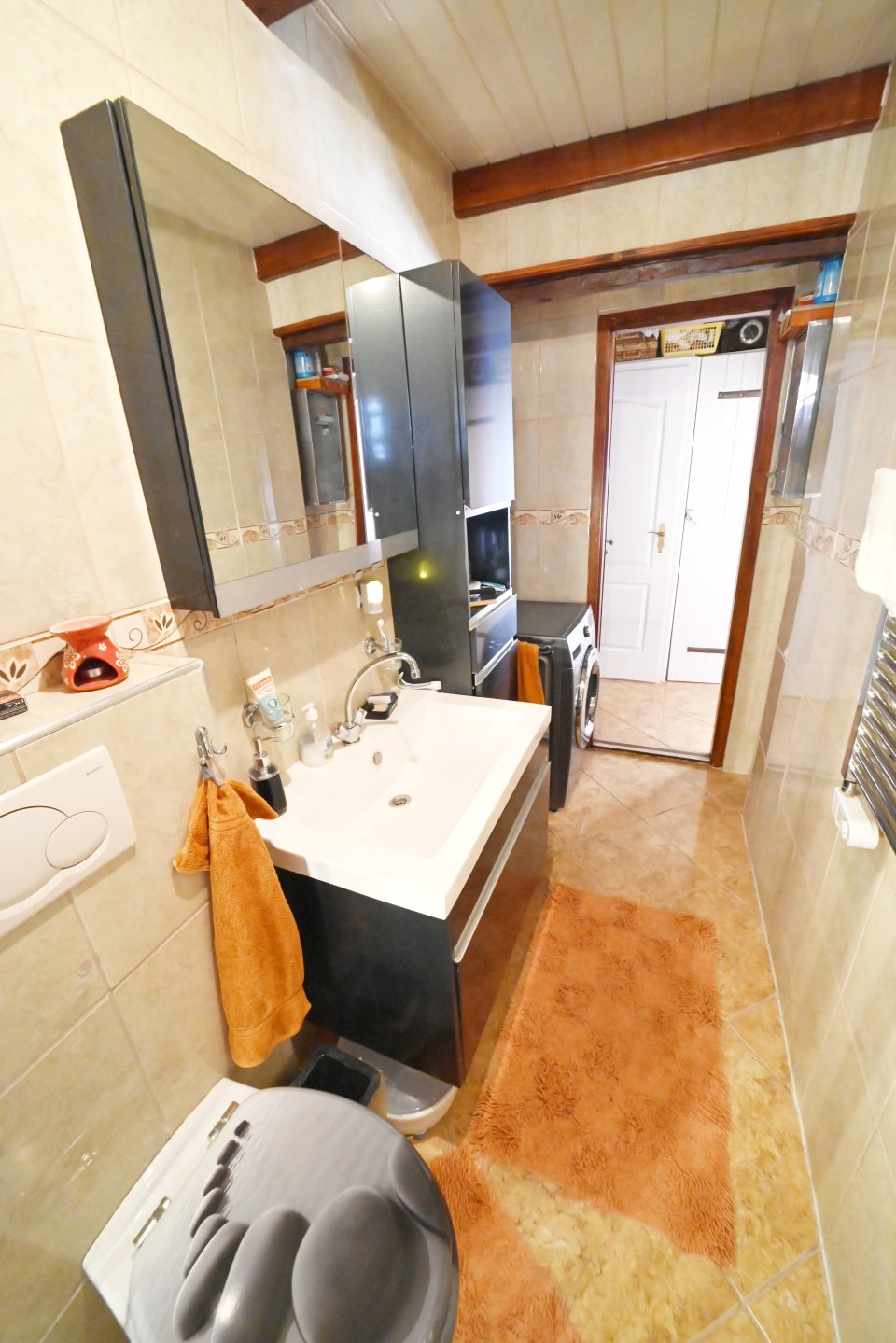 (BAB) Wunderschönes ungarisches Landhaus mit großem Grundstück und Pferdeboxen (HCM307-5) — baño