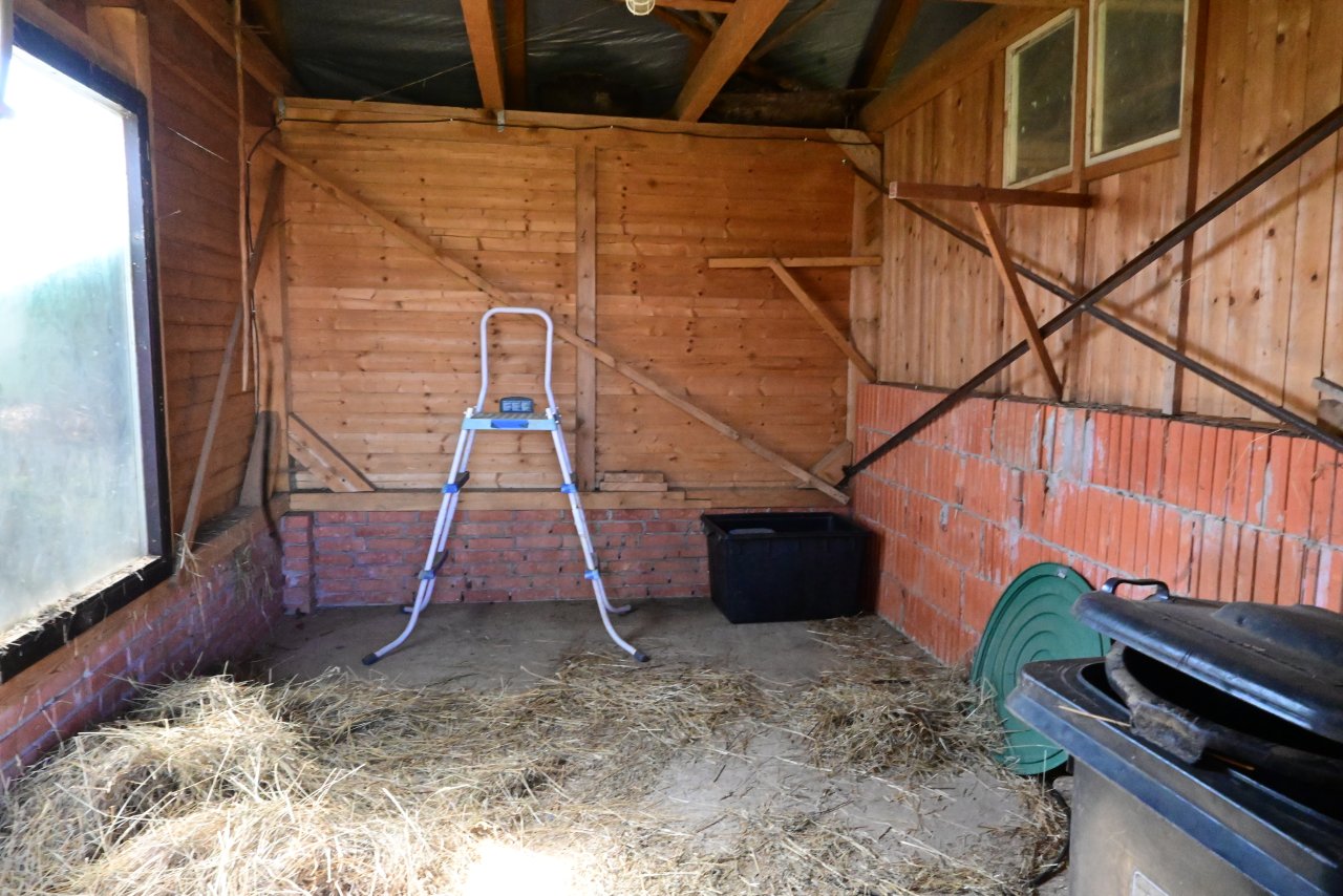 (BAB) Wunderschönes ungarisches Landhaus mit großem Grundstück und Pferdeboxen (HCM307-5)