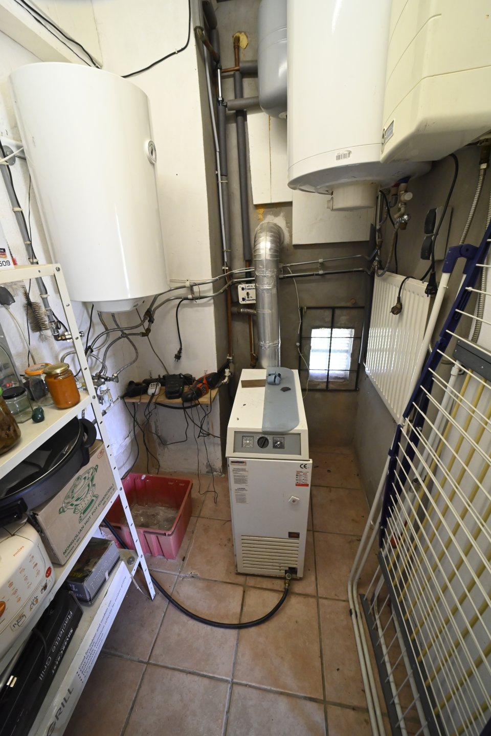 (BAB) Wunderschönes ungarisches Landhaus mit großem Grundstück und Pferdeboxen (HCM307-5) — Caldera de gas