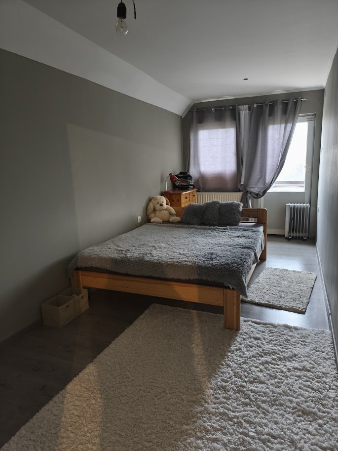 (BAA) Renoviertes Einfamilienhaus für die große Familie in guter Lage zu vermieten (KK0909-M)