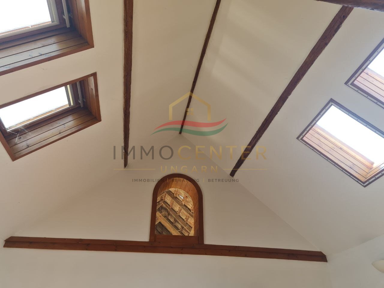 (BAA) Sonniges Landhaus in ruhiger Lage mit traditionellem Flair (CM2026)