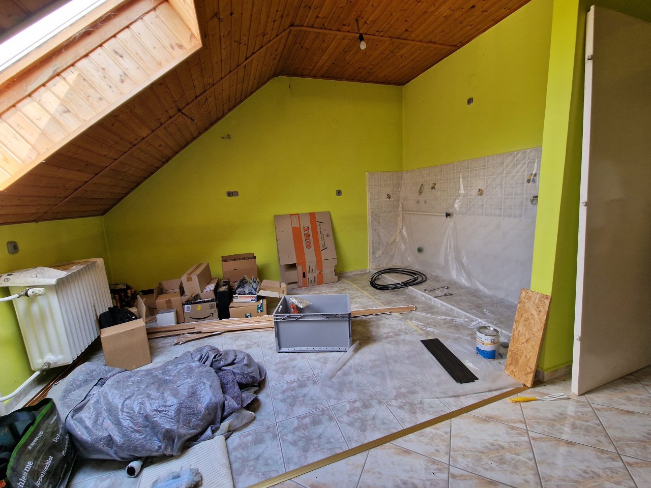 (BCA) Großes, grundsolides Haus, unterkellert, viel Platz und günstig! (HCM341-5) — Kitchen prepared above