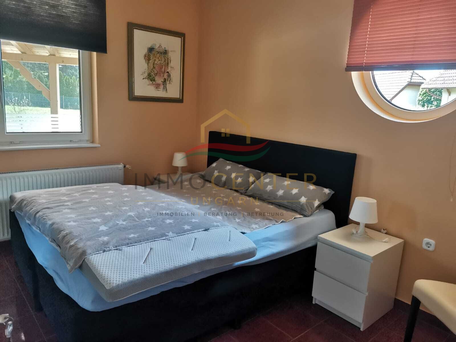 (AAA) Neuwertiges Landhaus im Bungalowstil mit Gästeappartment und Pool (CM064-5)