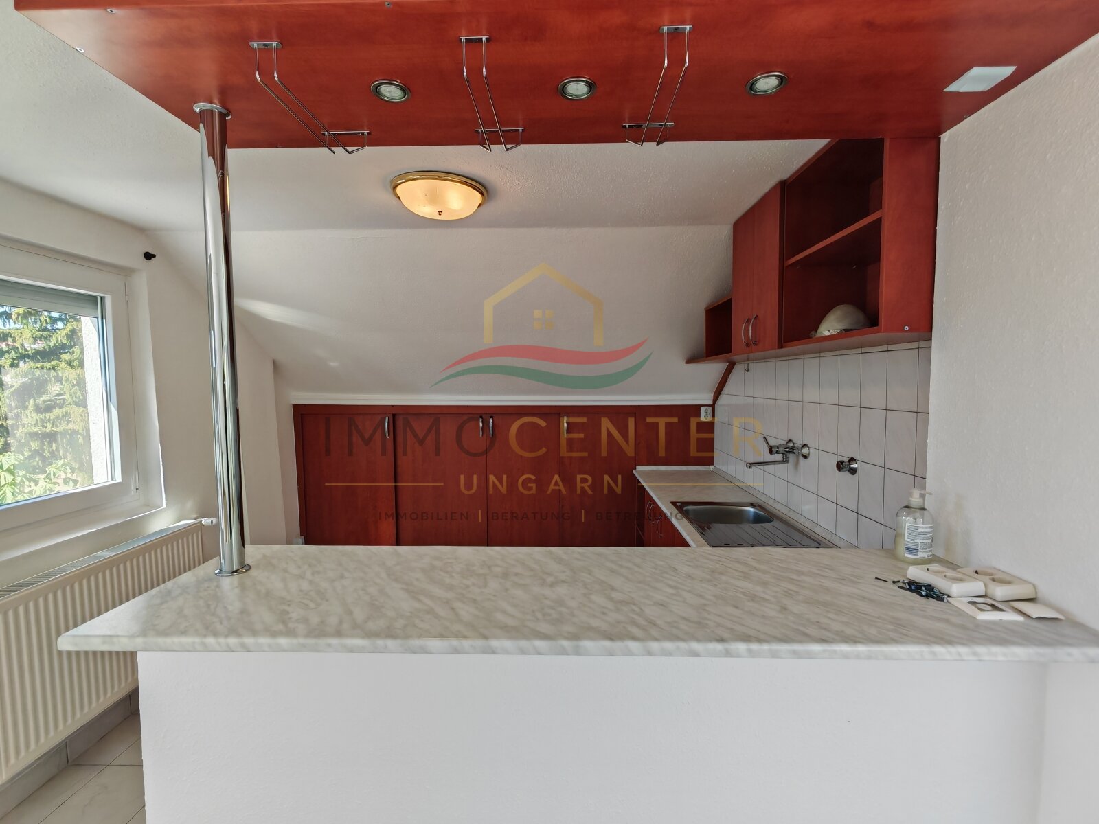 (AAA) Großes Landhaus mit Apartment & viel Staufläche, auch ideal für Handwerk oder Büro (HCM217-3) — Apartment