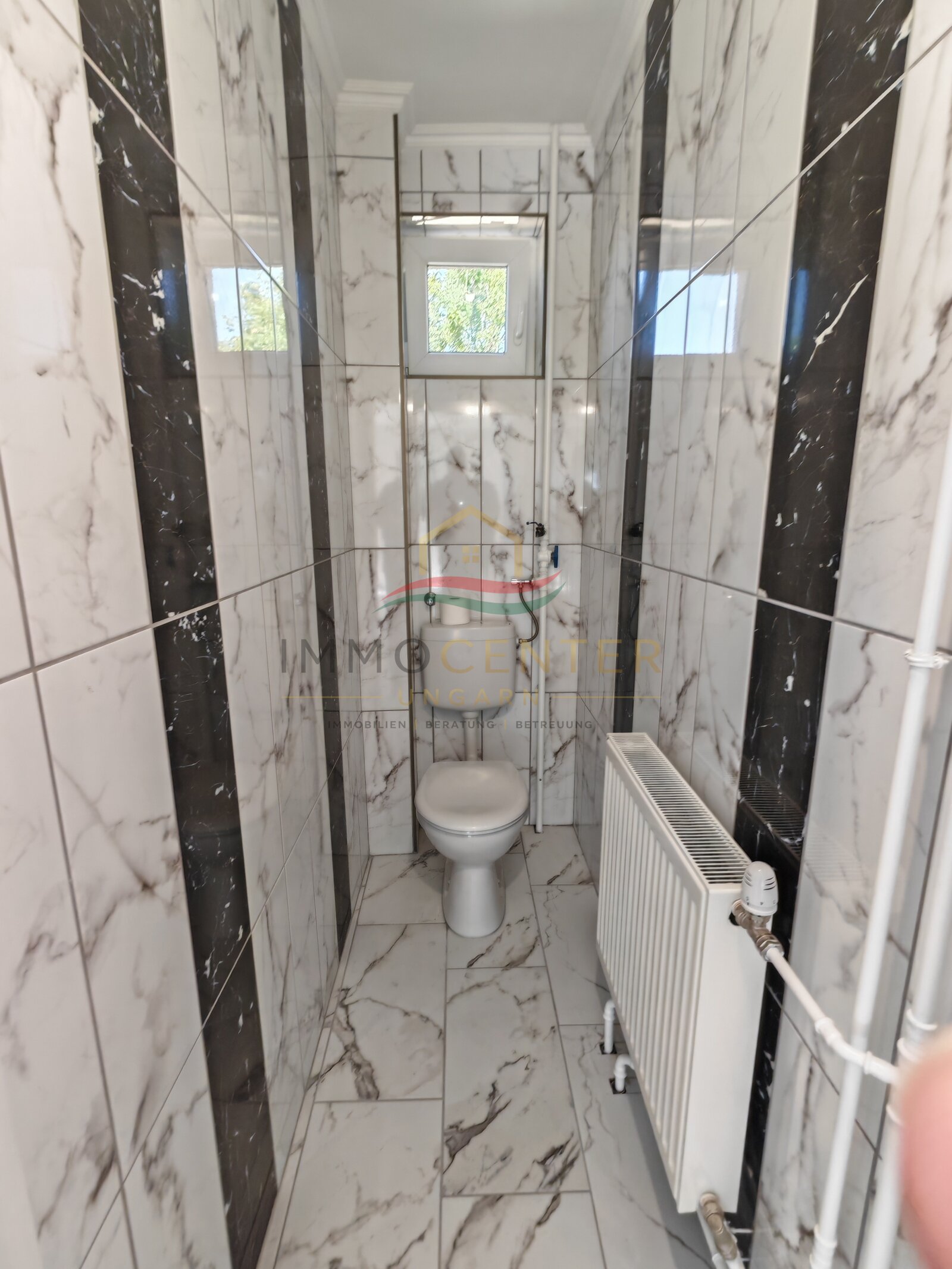 (AAA) Großes Landhaus mit Apartment & viel Staufläche, auch ideal für Handwerk oder Büro (HCM217-3) — Gäste-WC