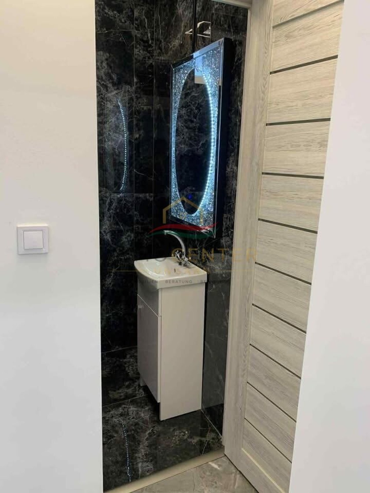 (BAA) Komplett renoviertes Landhaus in ruhiger Lage (CM7342)