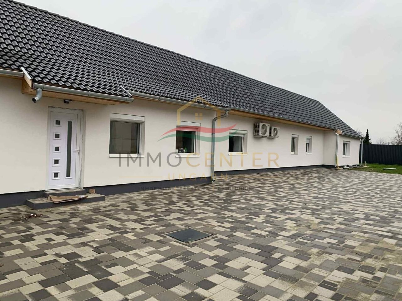 (BAA) Komplett renoviertes Landhaus in ruhiger Lage (CM7342)
