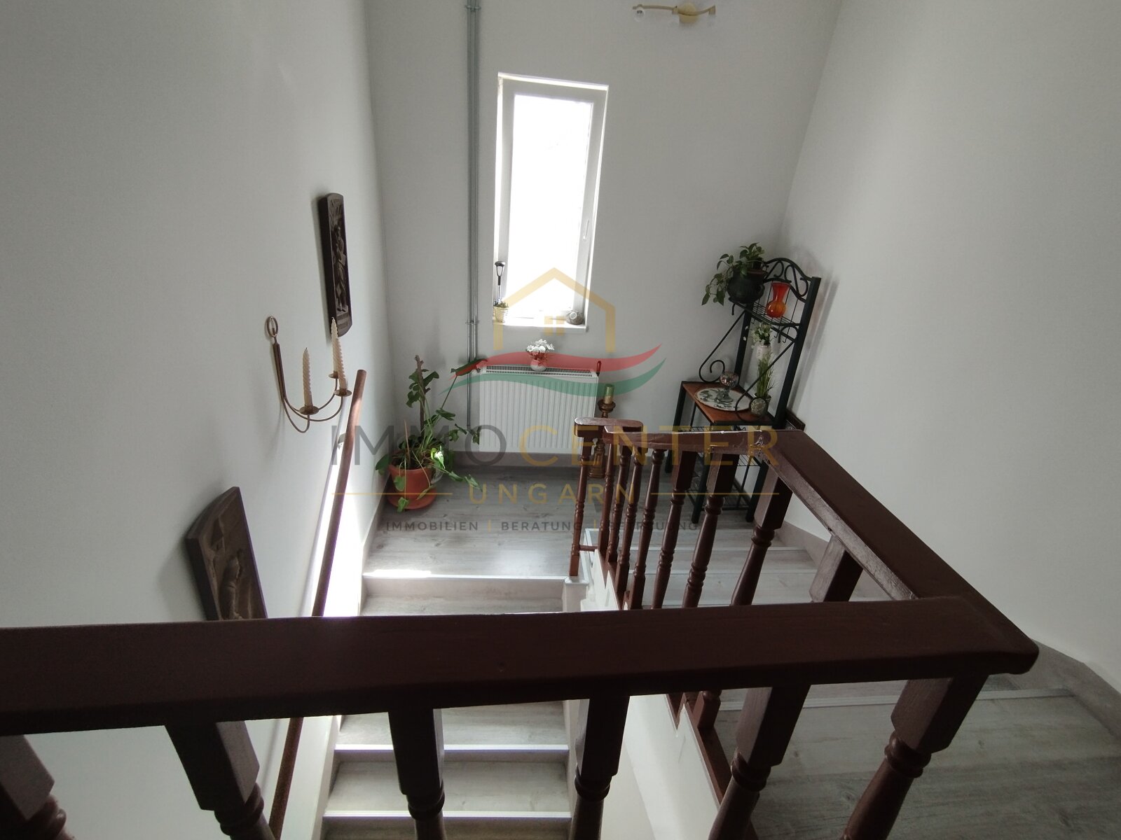 (BAA) Győr–Pinnyéd | Renoviertes Einfamilienhaus mit separater Wohneinheit, Werkstatt und  Garten