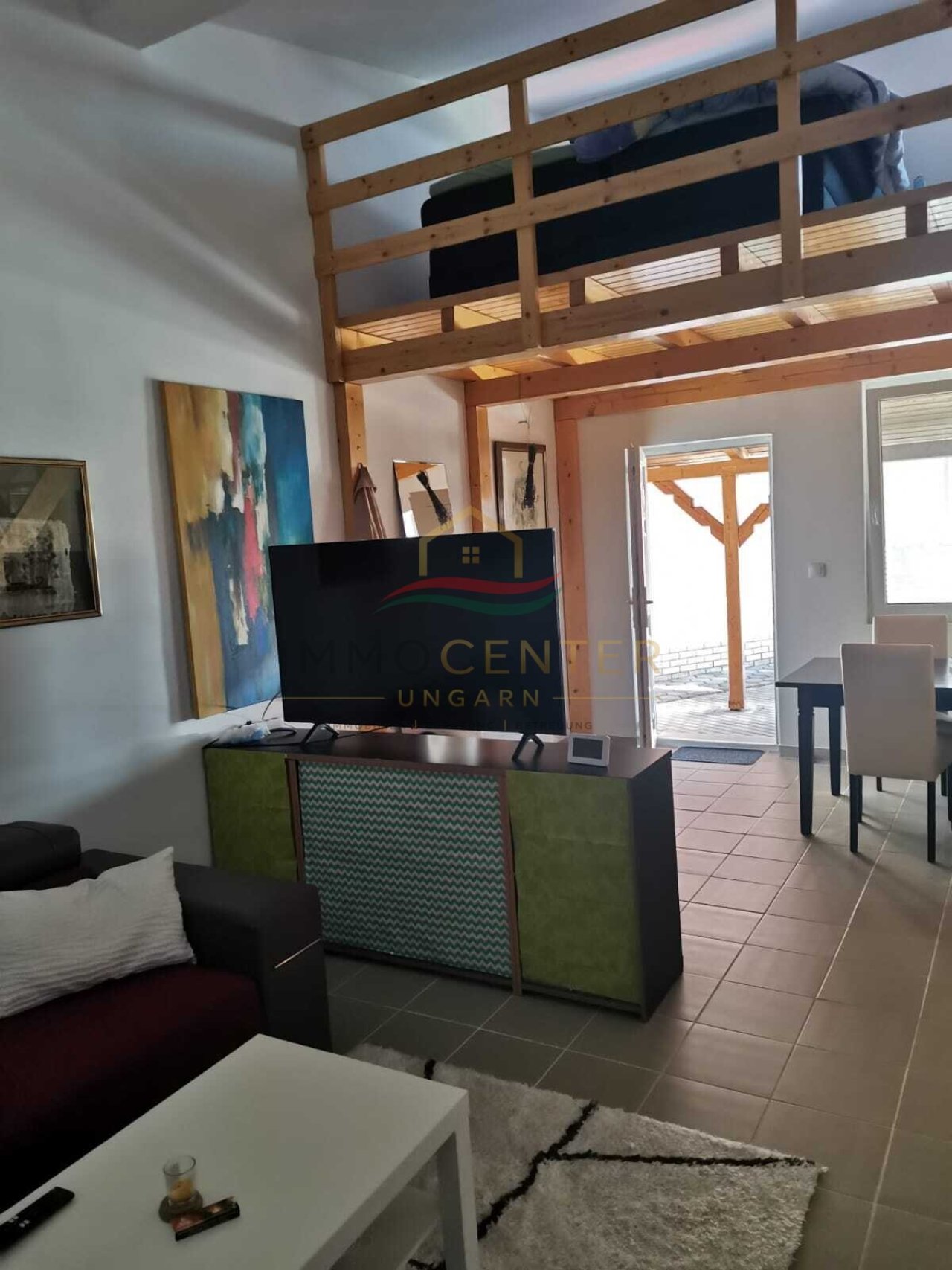 (AAA) Neuwertiges Landhaus mit Gästeappartment, Pool &amp; Caravan-Stellplätzen (CM064-G)