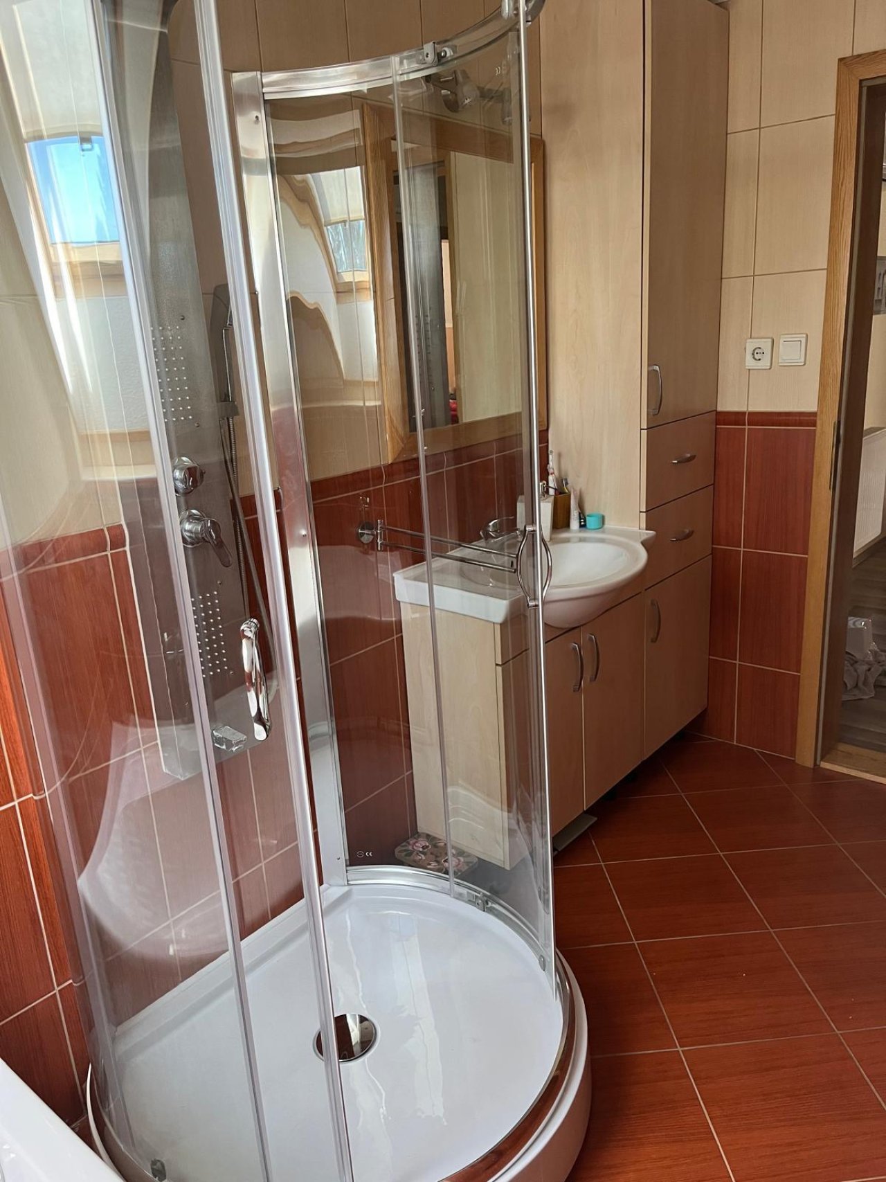 (AAAB) Schreinerei am Balaton mit vollen Auftragsbüchern &amp; Wohnhaus (CM125-2) — Wohnung oben