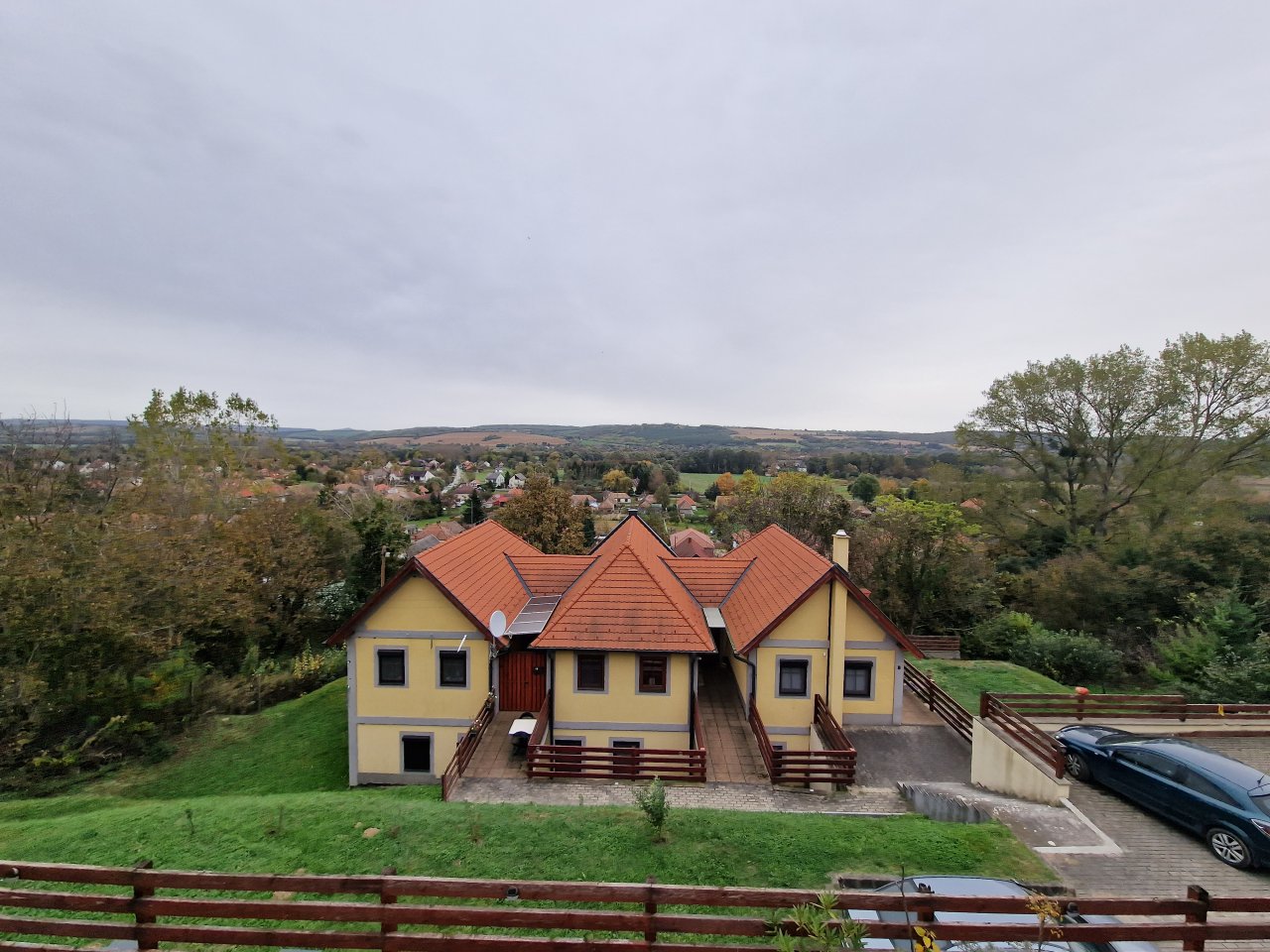 (BAA) Gemütliches Apartement mit Weitblick über den Kurort Kehida (CM005-M)