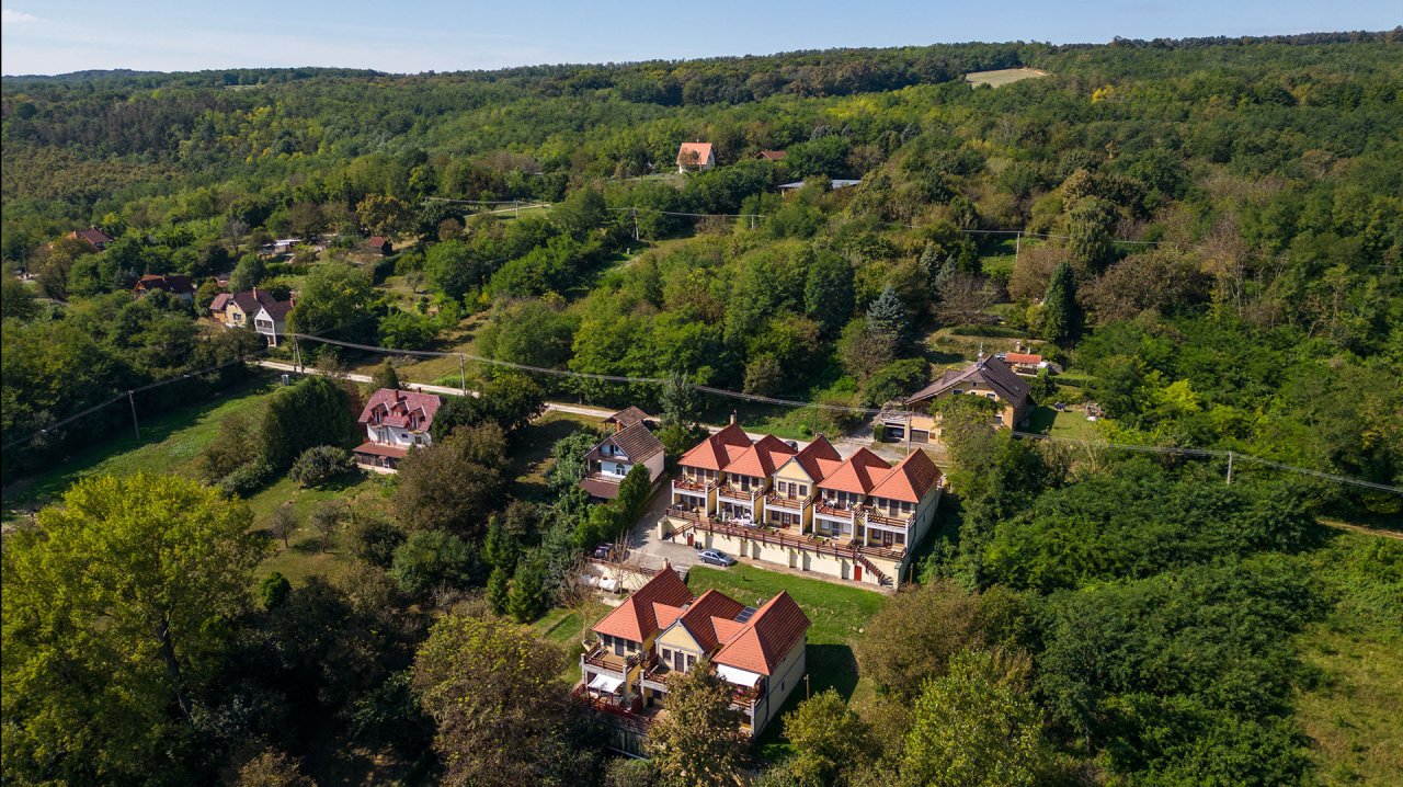 (BAA) Gemütliches Apartement mit Weitblick über den Kurort Kehida (CM005-M)