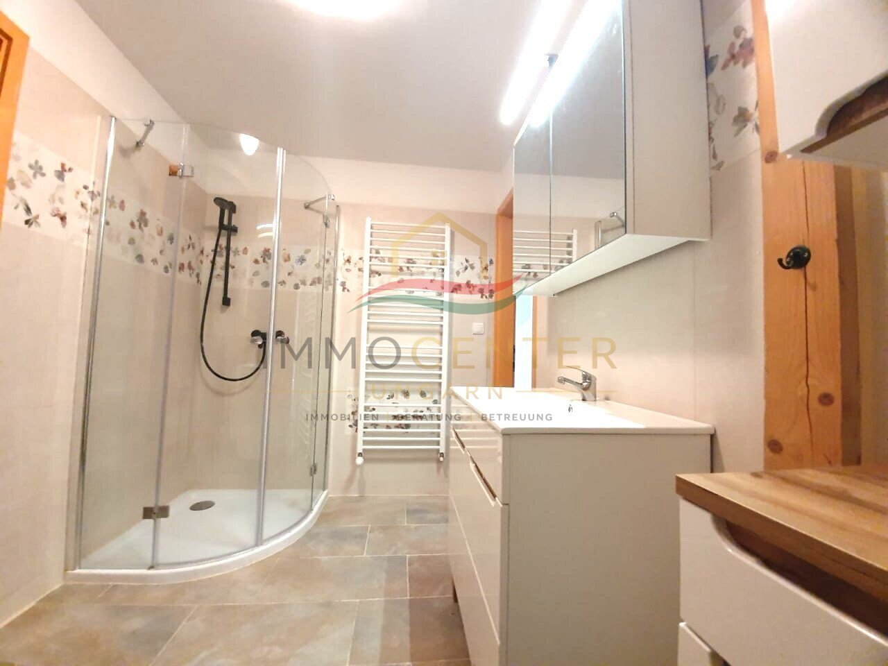 (AAA) Ungarn - nähe Hévíz - 3 Zimmer DG Wohnung mit Balkon (KK0831-2-M)