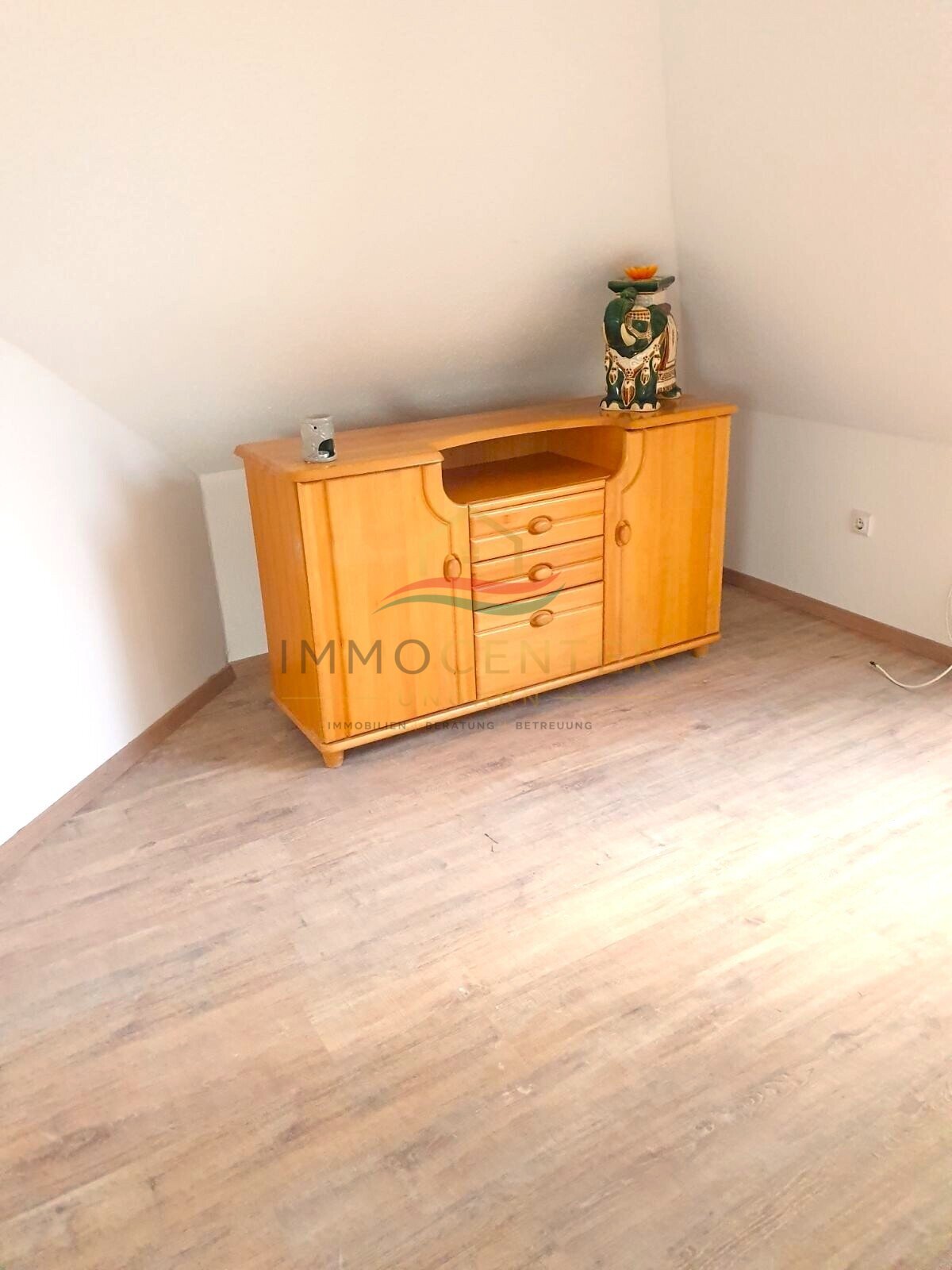 (AAA) Ungarn - nähe Hévíz - 3 Zimmer DG Wohnung mit Balkon (KK0831-2-M)