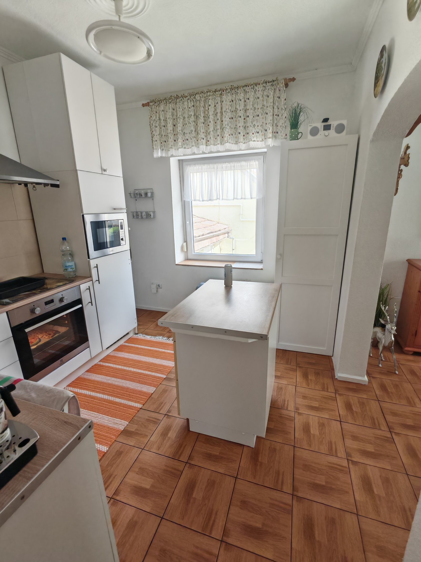 (BAA) Komplett renoviertes Landhaus in ruhiger Lage (CM1355)