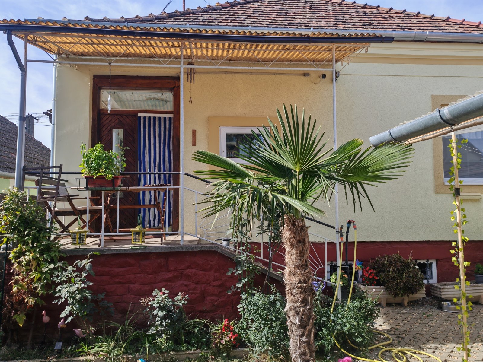 (BAA) Komplett renoviertes Landhaus in ruhiger Lage