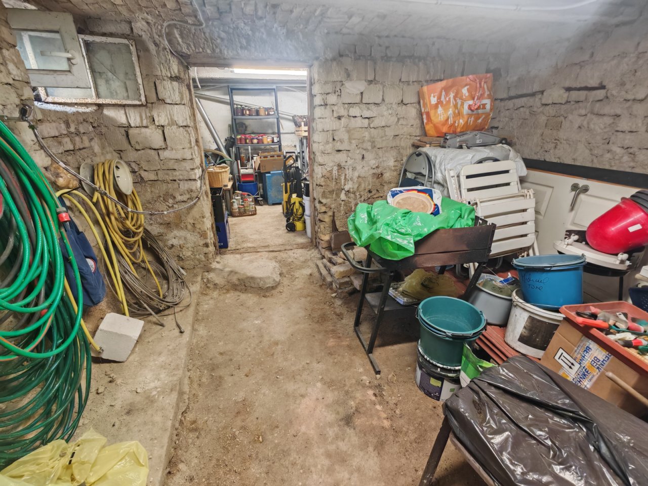 (BAA) Komplett renoviertes Landhaus in ruhiger Lage (CM1355)